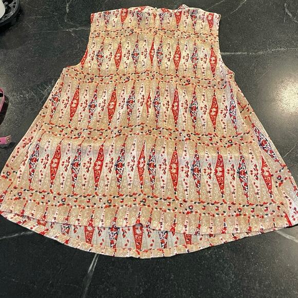 Tulle short sleeved top Medium Tan/Navy/Red colors beautiful tulle insert - Picture 7 of 14